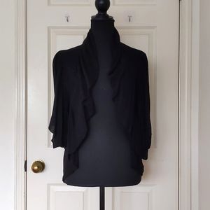 NWOT. The Limited 100% Rayon Short Sleeve Loose Fit Open Front knit Top w/design